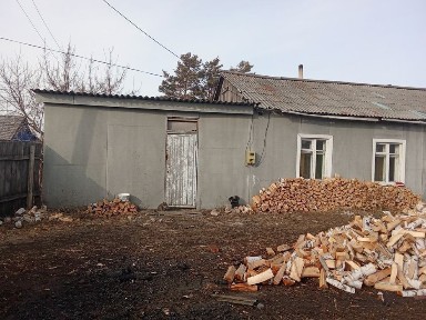 Продам дом две квартиры цена одной стороны, торг