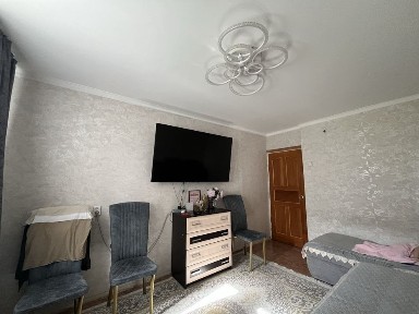 Продам 2-ком. кв ул. Красина 1