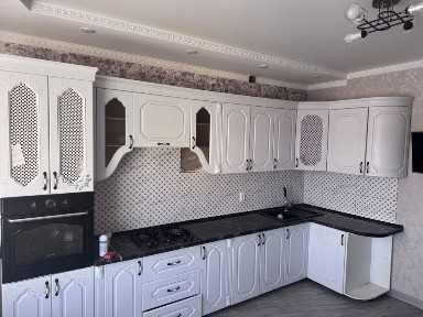 Продам 4 ком. Квартиру на Батыс 2 СКОНУР Срочно