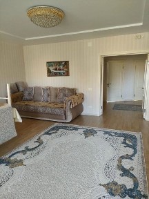 Продам 3 к. кв. 3/7 возле отбасы банк