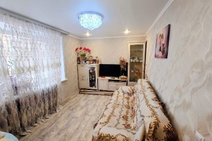 Продам квартиру 3х комнатную