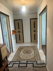 3ком квартира на Кизатова