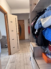 Продам срочно 3-х комнатную квартиру