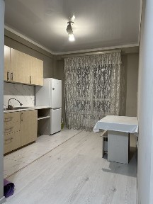 Продам квартиру уютную в центре города, рядом трц Адк, школы, садики.