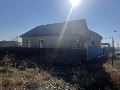 Дом в поселке екпинды