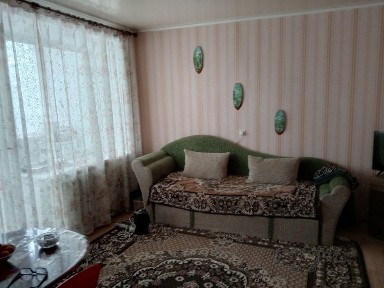 (СРОЧНО ТОРГ) Продам 4х комн квартиру в улучшенной планировки 87кв м