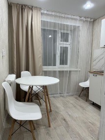 Сдам 1 ком кв посуточно район 72 квартал