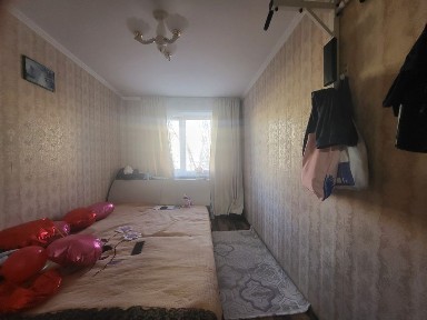 Продам 3комн квартиру по адресу 6микр 12 дом