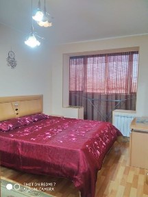 Продаеться квартира в 11 микр 21дом