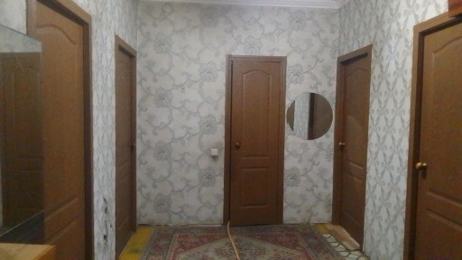 Продам капитальный железобетонный дом, частично требующий ремонт.