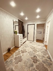 Продам 3-хкомнатную квартиру