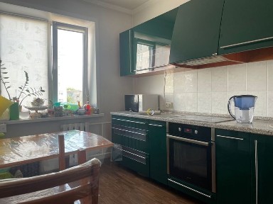 Продам 2-хкомнатную квартиру