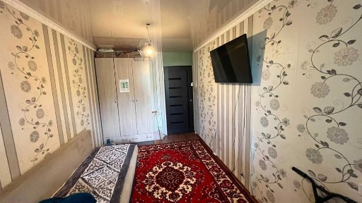 3-х комнатная квартира на 1 этаже в центре 3-го микрорайона