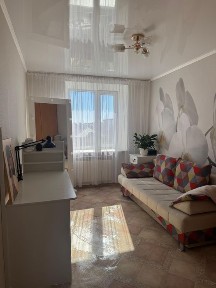 Продам 4 комнатную квартиру