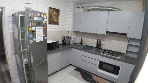 Сдам 2-ух комнатную кв., (г. Актау. 32А).