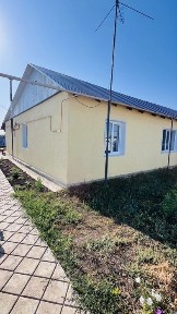 Продается частный дом в п. Жданове (Махамбет)