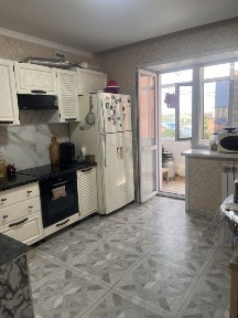 Продам 3 комнатную квартиру