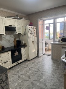 Продам 3 комнатную квартиру