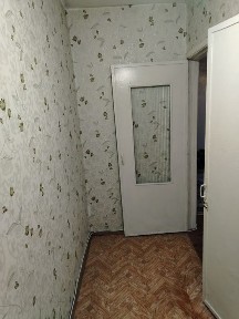 Продам в центре 1 комнатную квартиру.