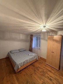 Домики в Боровом около озера