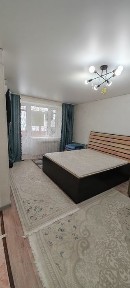 Продаётся 1- Ком Квартиру, В центре Площадь.