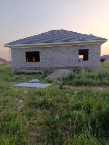 Дом недвижимость