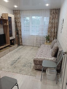 Продам двухкомнатную квартиру в золотом квадрате города.