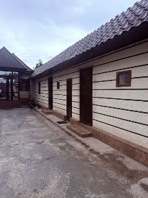 Дом большой 160 кв метров. есть баня, летнея кухня, гараж шашлычный з