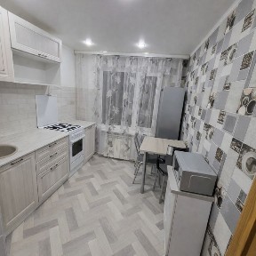 Продам двухкомнатную квартиру рн дет. Больница по Абулхаирхана 103