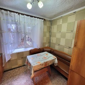 Продам трехкомнатную квартиру рн Зиг Заг