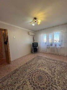 Продам 2 кв р-н 8 микрорайон