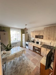 Продам 3комн. Квартиру на 12мкр
