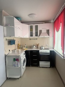 Продоется трехкомнатная квартира, 2 этаж из 5 этажного дома