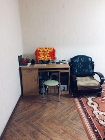 продам 3 х ком квартиру в центре двд стелла школа#1