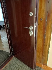 4-х комнатная квартира район Гуманитарного Колледжа (ост. Молодежный)