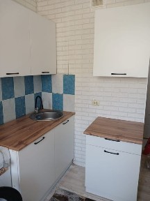 Продам 1 ком квартиру 28а мкр 10 д
