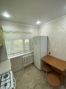 Продам 2х комнатную квартиру на Автопарке