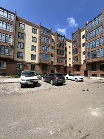 Продам новую 2 ком кв 93 м2 в районе революции
