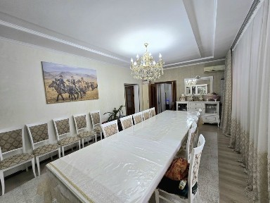 Благустроенный дом по ул. Тажибаева, 112-й картал.
