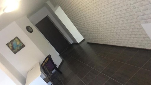 Сдам помещение40 кВ, под учеб ц. салон красоты, офис. С отдельным входом.
