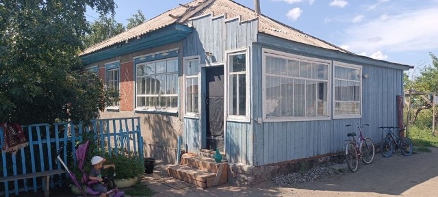 Продам дом в с. Златополье