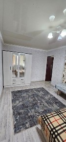 Сдаётся посуточно 1-комнатная квартира в центре города, чистая, уютная