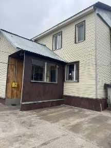 Продаётся просторный двухэтажный дом для большой семьи