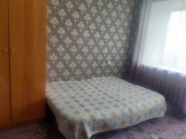 Сдам в ЦЕНТРЕ посуточно однокомнатную квартиру