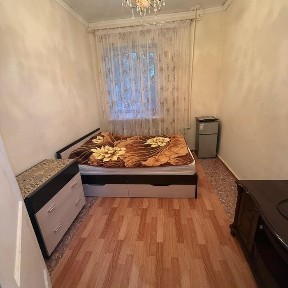 Сдается кв Казбековой 31