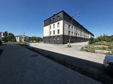 Продаю 2-х комнтаную квартиру Юго-Восток Алтын Арка