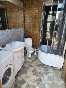 Сдаётся дача на пригороде.