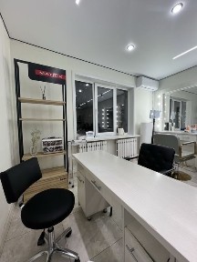 Сдается место маникюра и педикюра