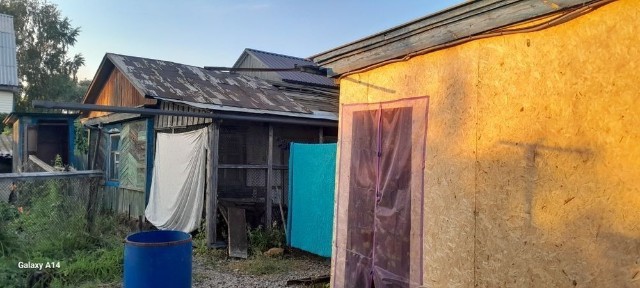 Продам бревенчатый дом