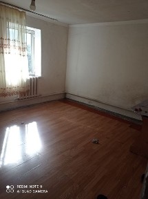Есиктен каласынан уй сатылады